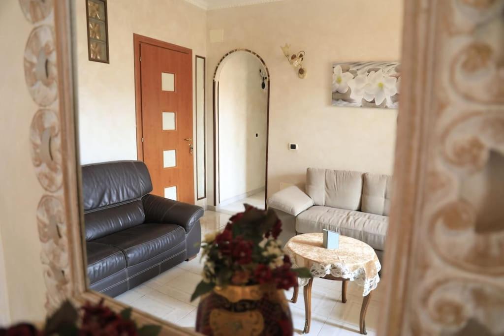 Ferienwohnung Due Minuti Dal Mare Con Balcone Vista Mare Tropea Exterior foto